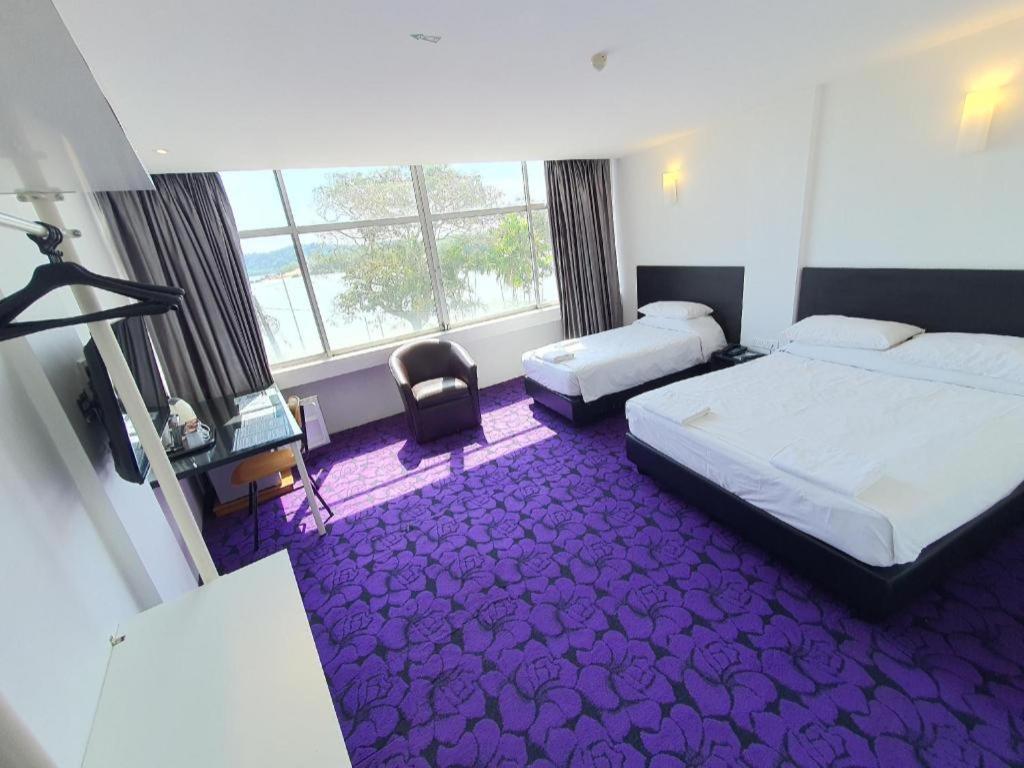 Riverine Garden Hotel Chukai Экстерьер фото